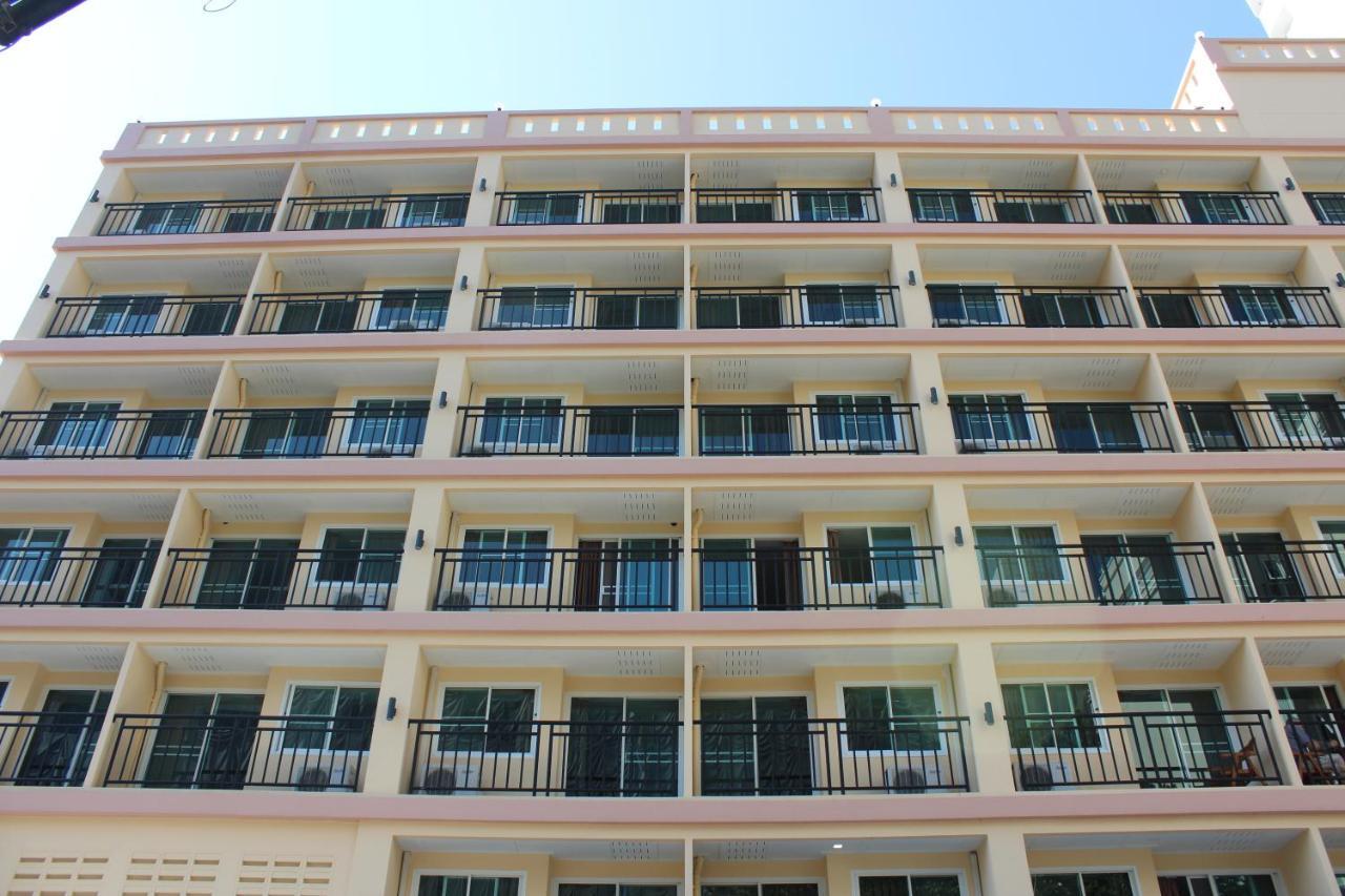 A.A. Pattaya Golden Beach Hotel Buitenkant foto