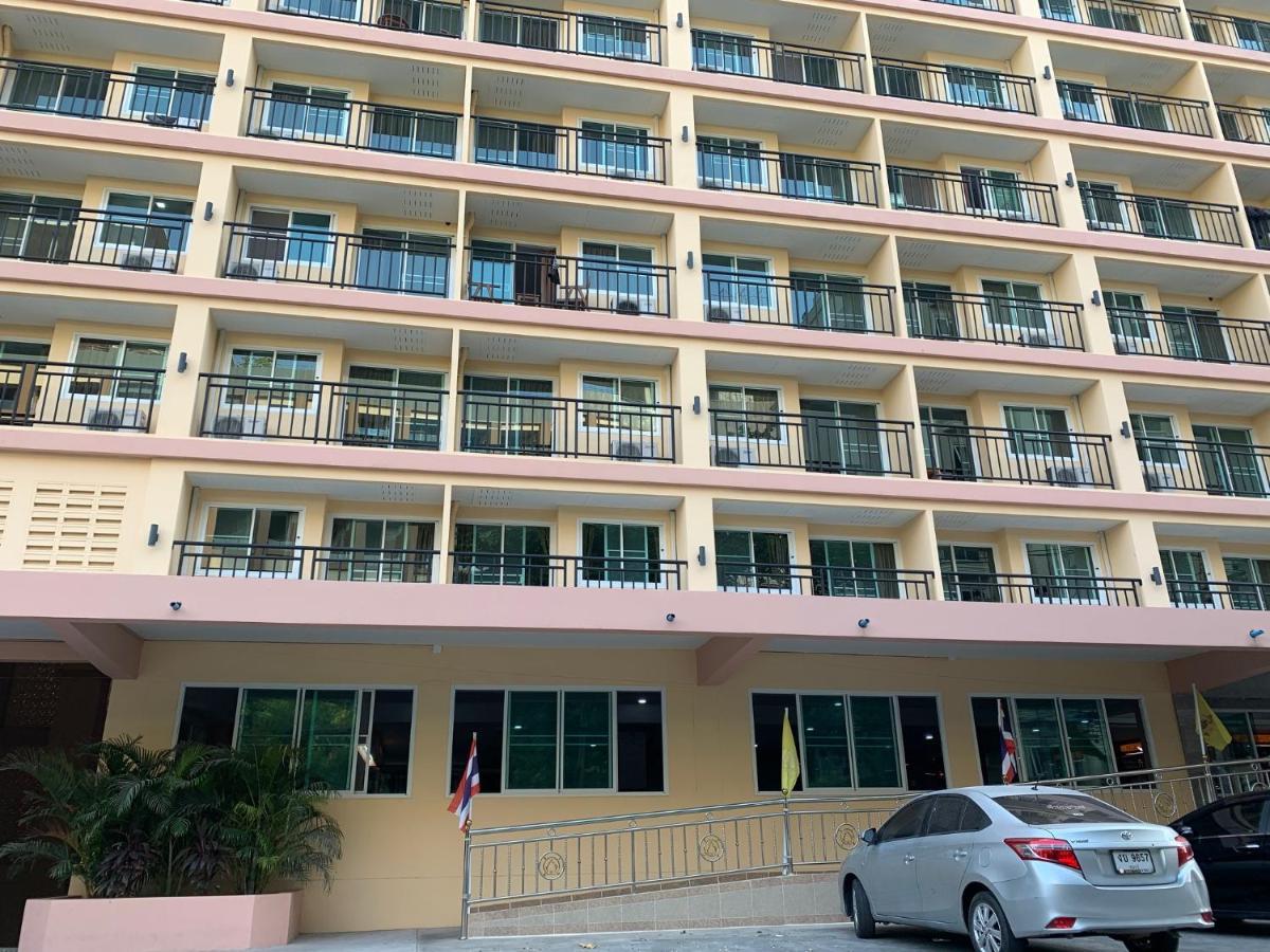 A.A. Pattaya Golden Beach Hotel Buitenkant foto